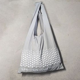 バッグFondation Louis Vuitton パリ 美術館限定 かばん バッグ