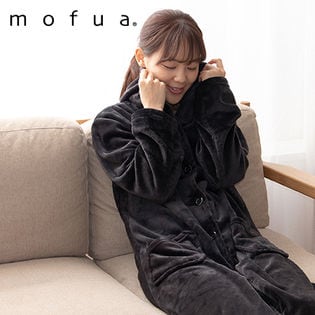 ブラック]mofua プレミアムマイクロファイバー着る毛布 フード付 ...
